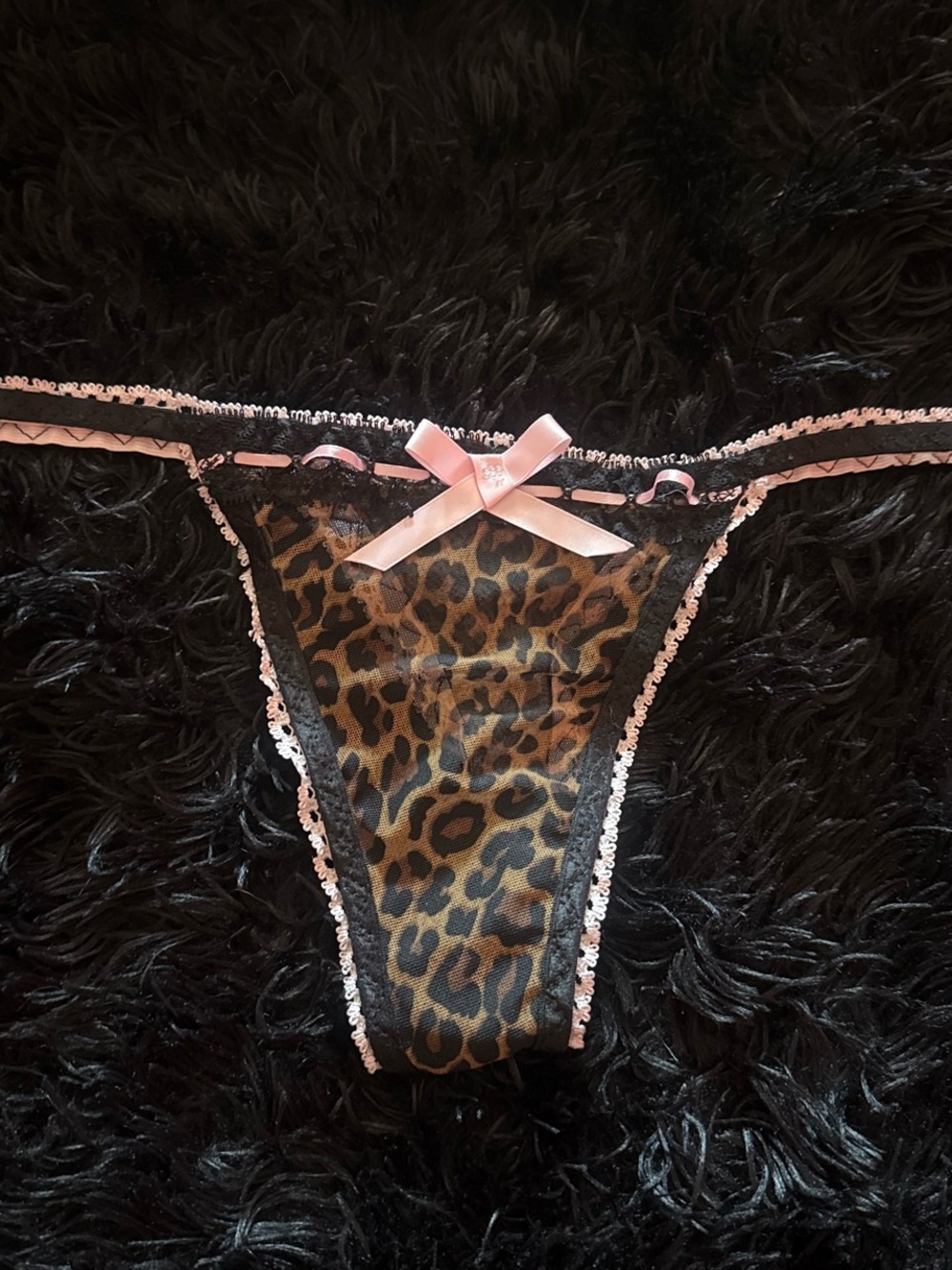 Pieces of Porcelain leopard print thong with pink lace detailing (NEVER WORN)